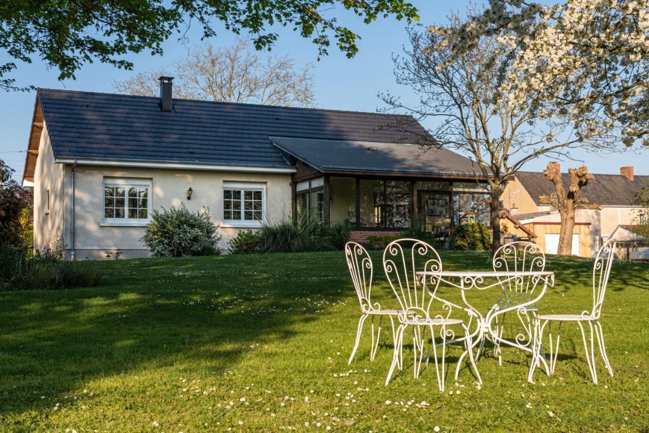 Bed and Breakfast La planche pinçon à Teloché Extérieur photo